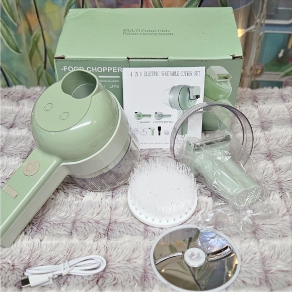 Source Unknown Green Handheld Food Processor - Picture 2 of 3